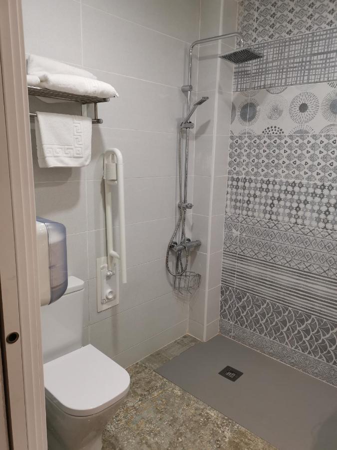 Bed and Breakfast Cal Duran Esparreguera Esterno foto