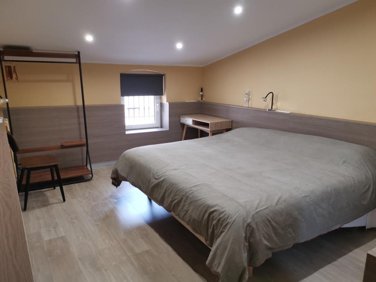 Bed and Breakfast Cal Duran Esparreguera Esterno foto